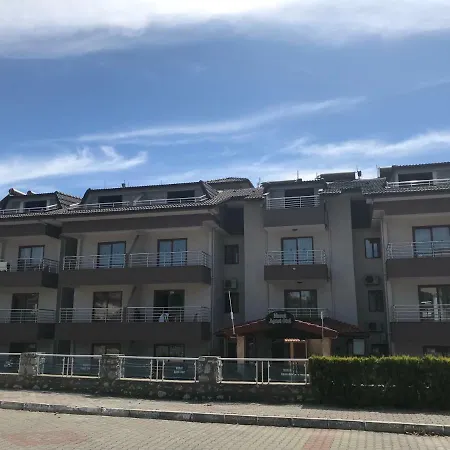 Hotel de apartamente Murat Icmeler