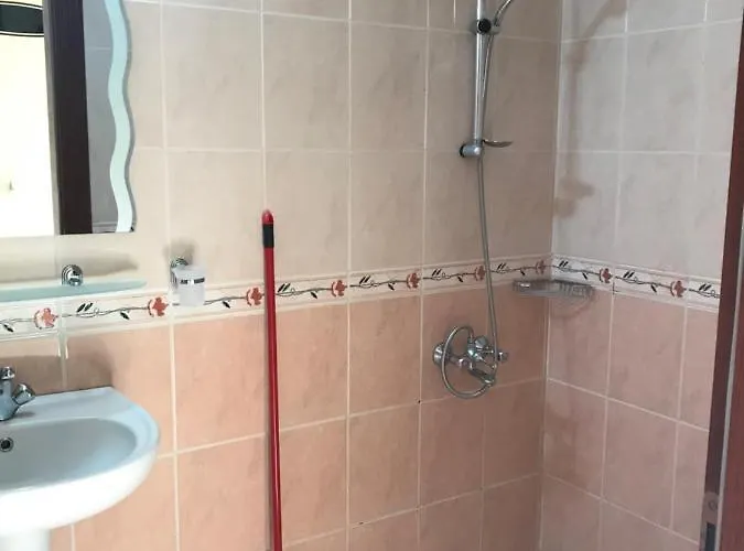 Murat アパートホテル