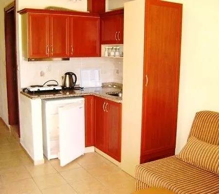 Murat Aparthotel İçmeler